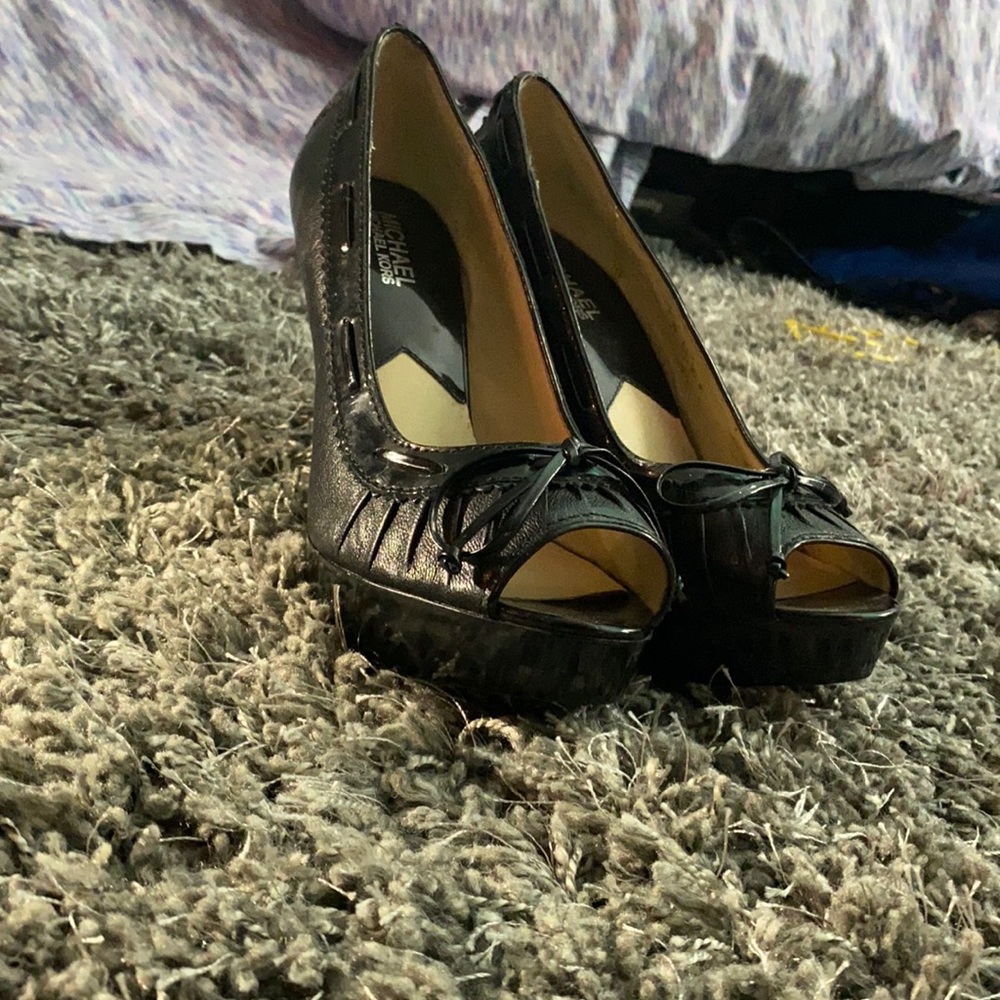 Leather heels